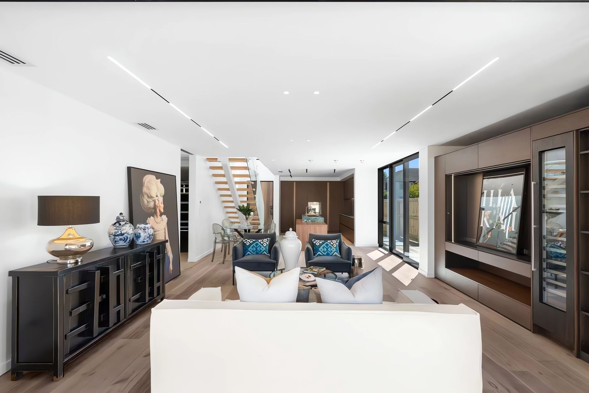 The Luna Track system can be recessed for a streamlined aesthetic.