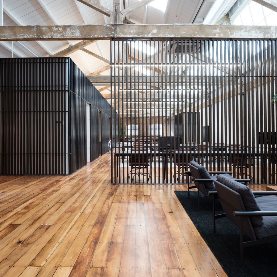 Elevate your commercial space with timber screens