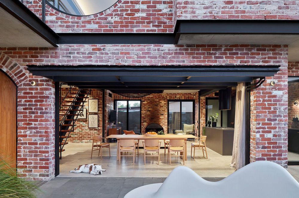 The enduring beauty and versatility of brick shine in this exquisite brick house, located in Kalgoorlie.