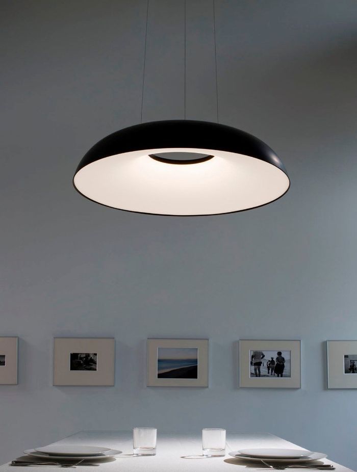 Martinelli Luce Maggiolone Pendant Light
by Lucian Architectural Lighting