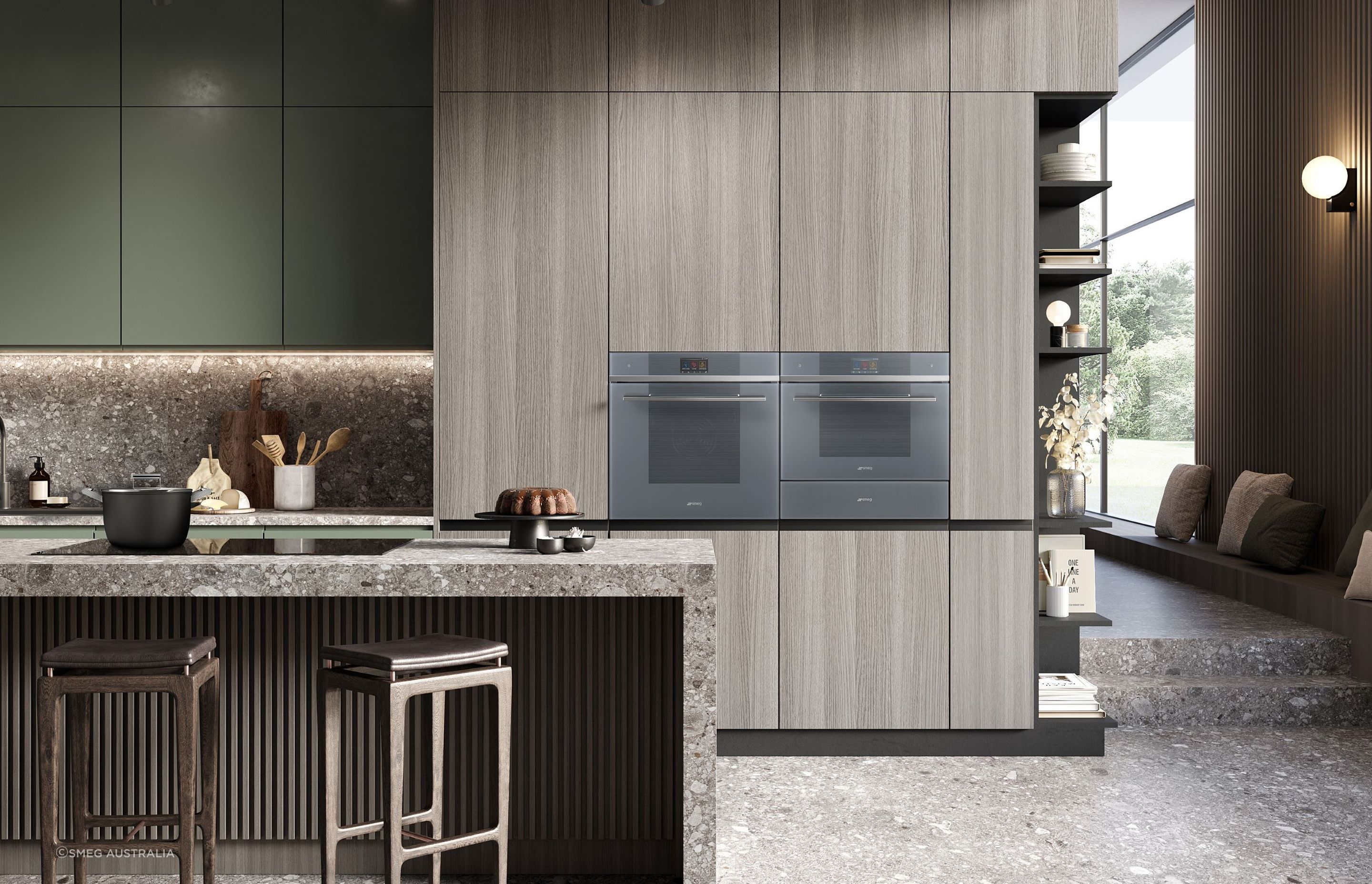 The Linea Microwave Oven with Grill mixes the latest technology with sophisticated Italian design style.