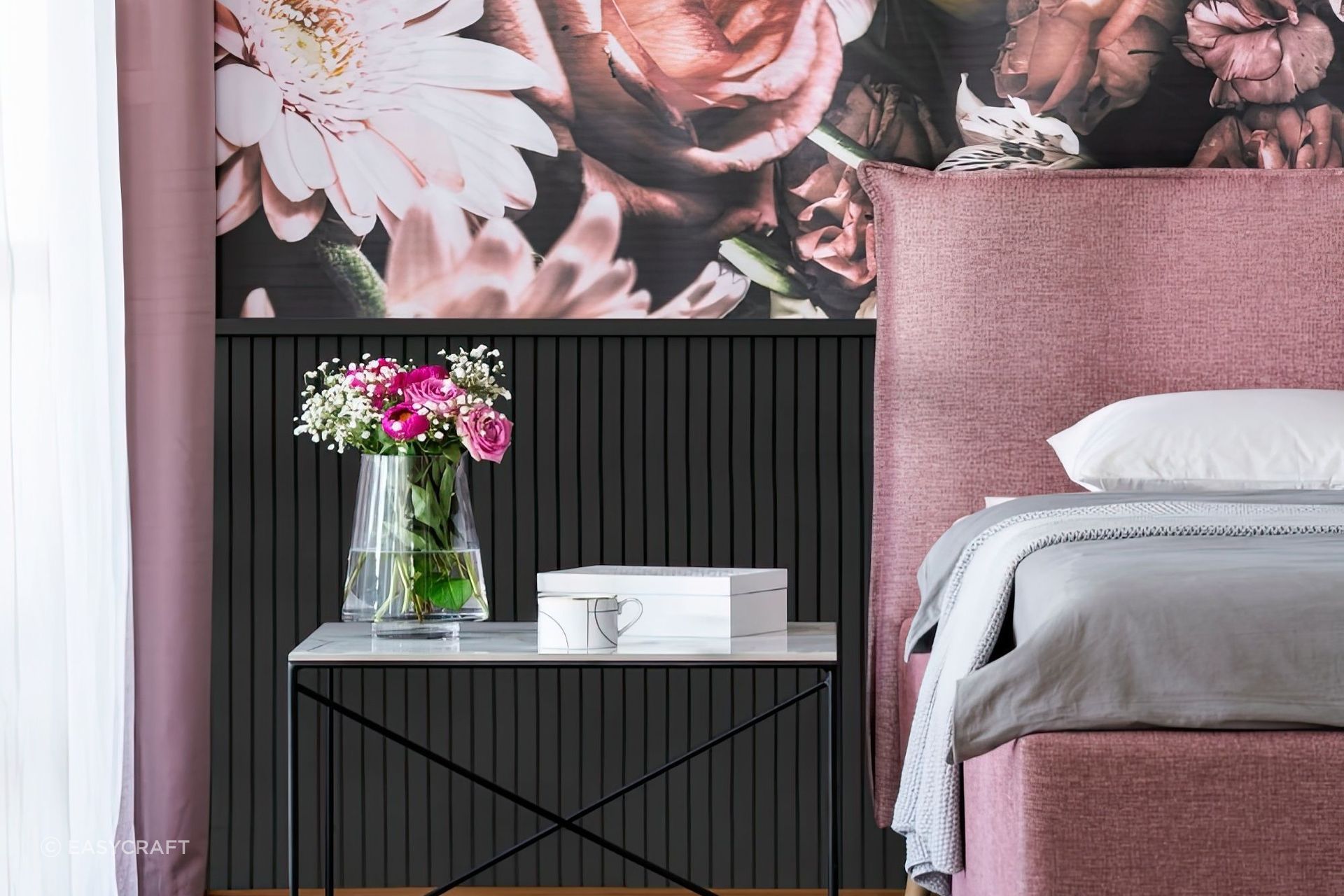 Above: Easycraft Silhouette Channel 25 and Silhouette Dado Rail