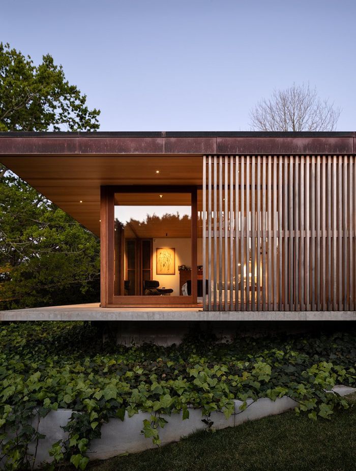 Minimalist but masterful, the Micro Reo X by Delta Light from light establishment.