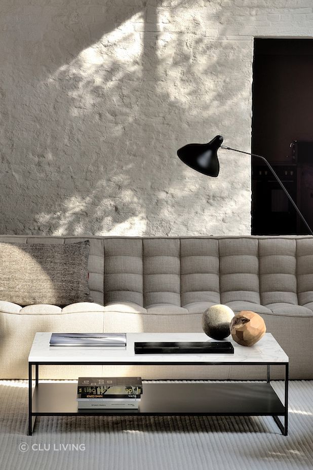 Designed for versatility, the rectangular shape ensures this coffee table fits comfortably in most room configurations.