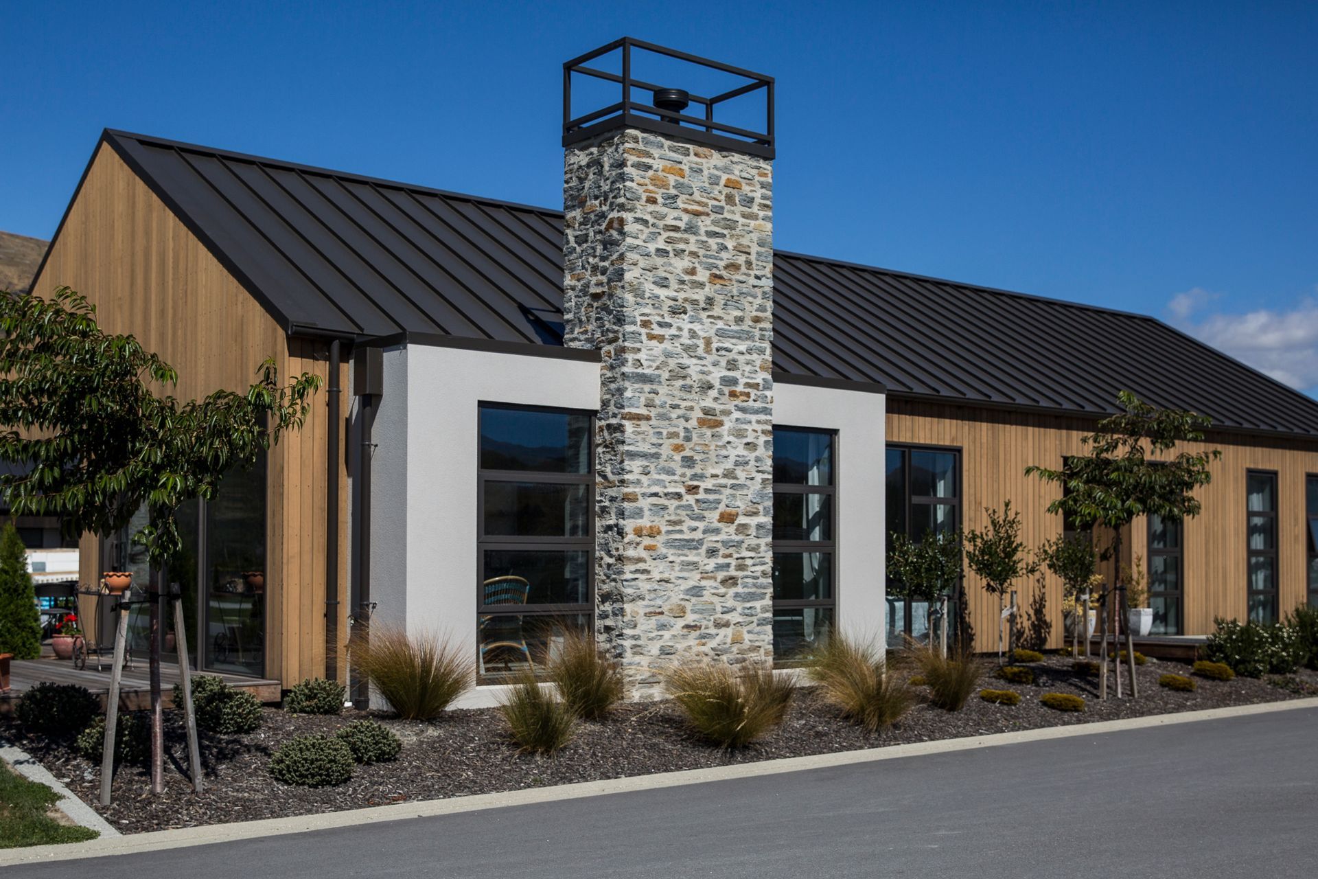 Blended Central Otago Schist by Island Stone.