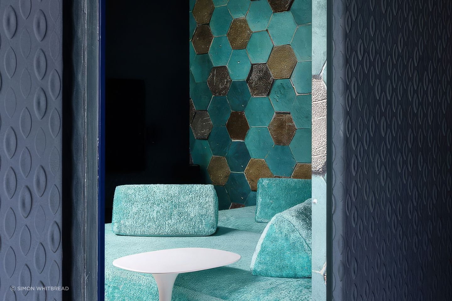 Art House by Sheira Design | Photography by Simon Whitbread
