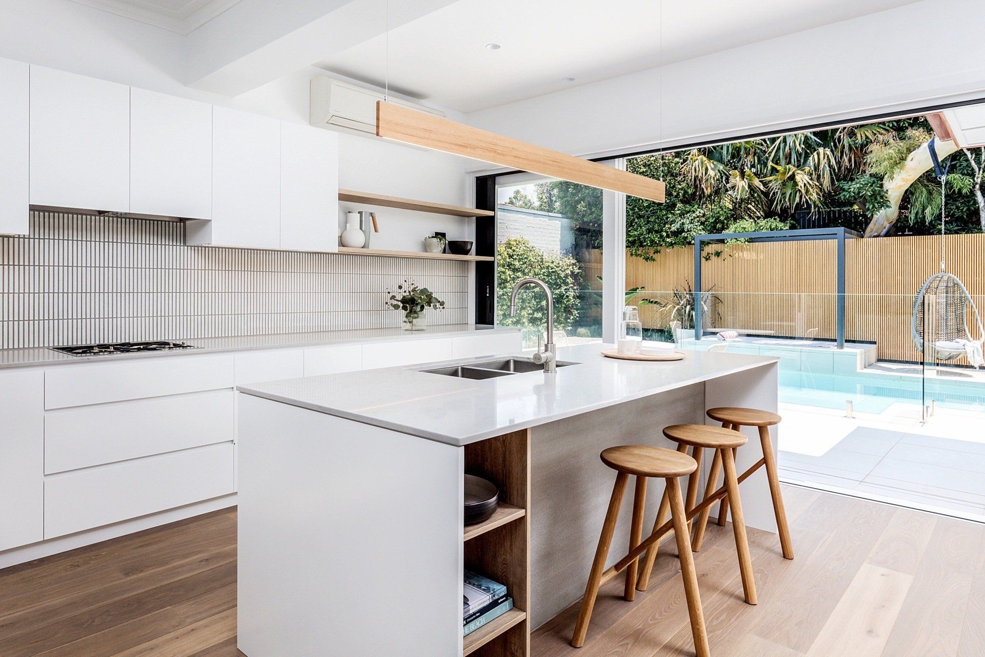 Timber Pendants | LED
By TecLED