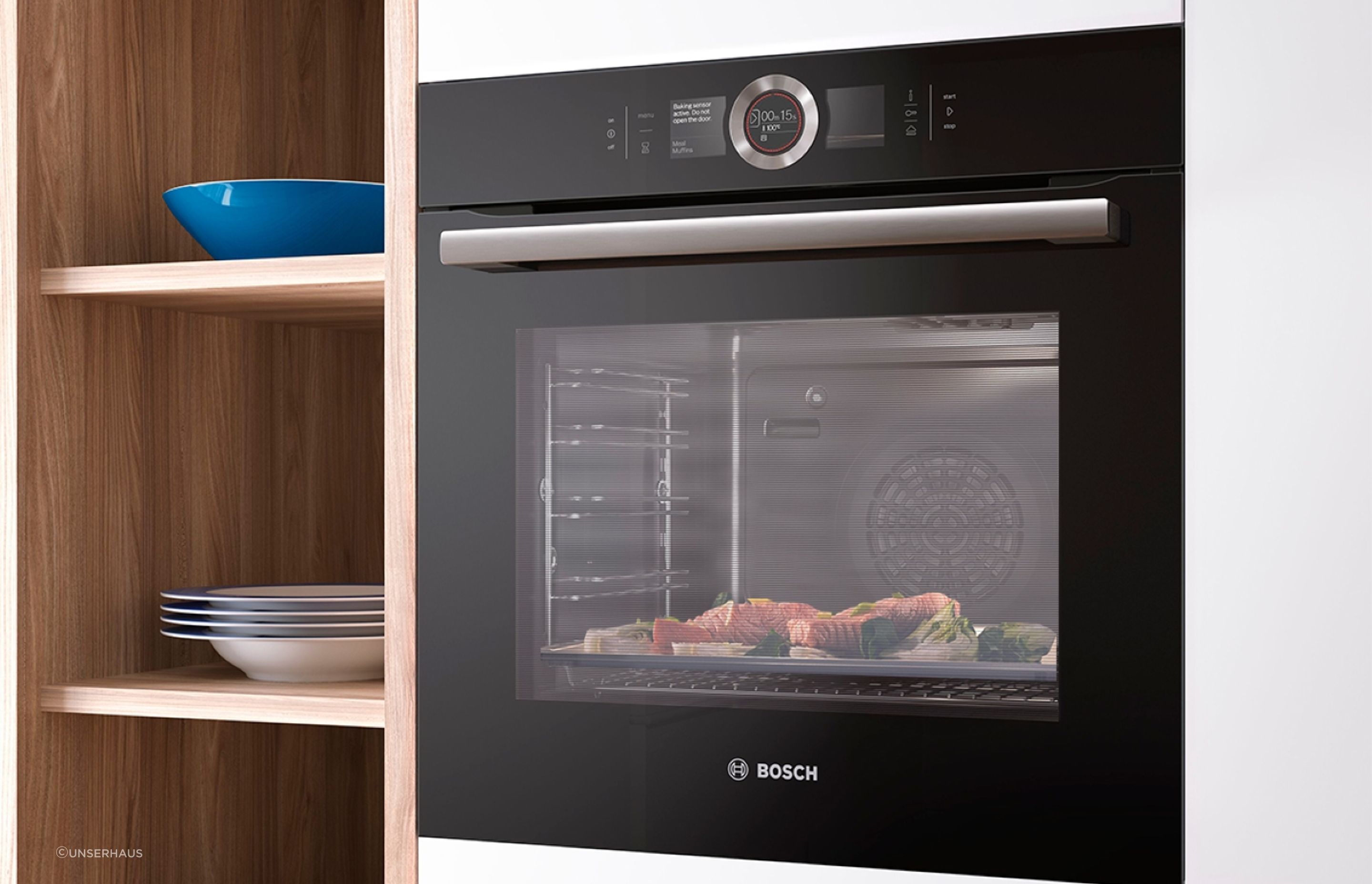 The Bosch Series 8 Built-In Oven has multiple cooking modes to help you cook more efficiently.