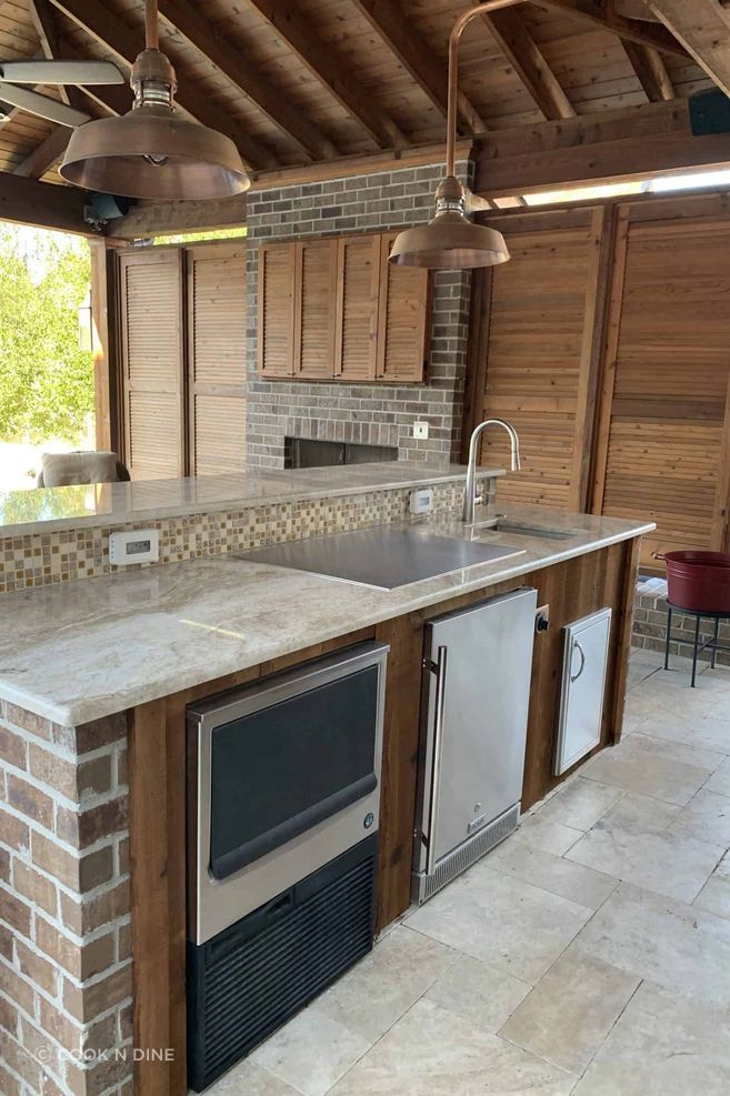 CND-teppanyaki-built-in-MO80-custom-outdoor-kitchen-day-1536x2048.jpg