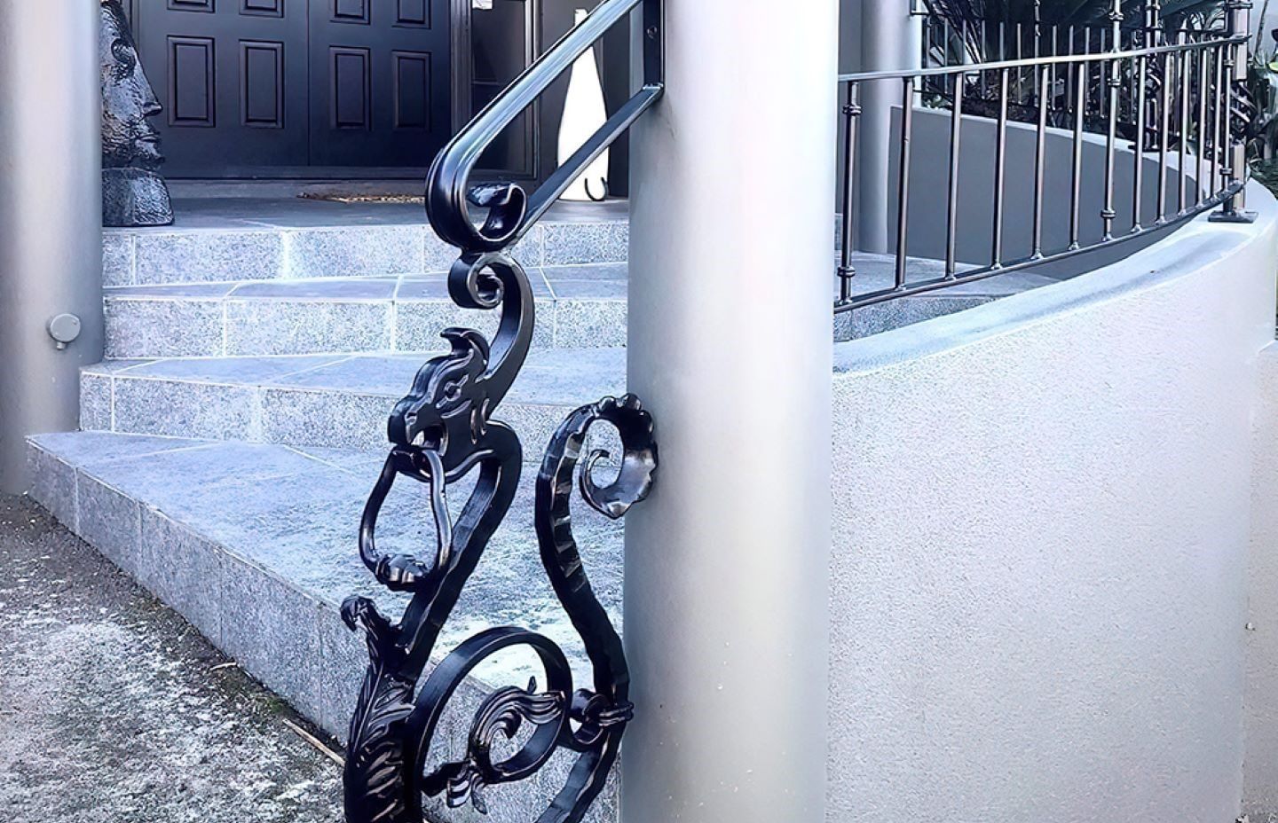 In the hands of skill fabricators, wrought iron fences can be highly decorative and attractive.