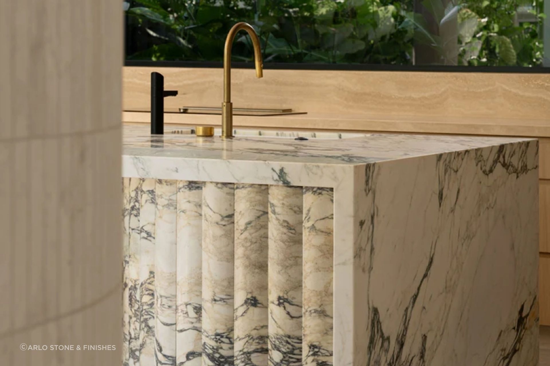 A sublime use of Calacatta Viola Marble from Arlo Stone & Finishes.