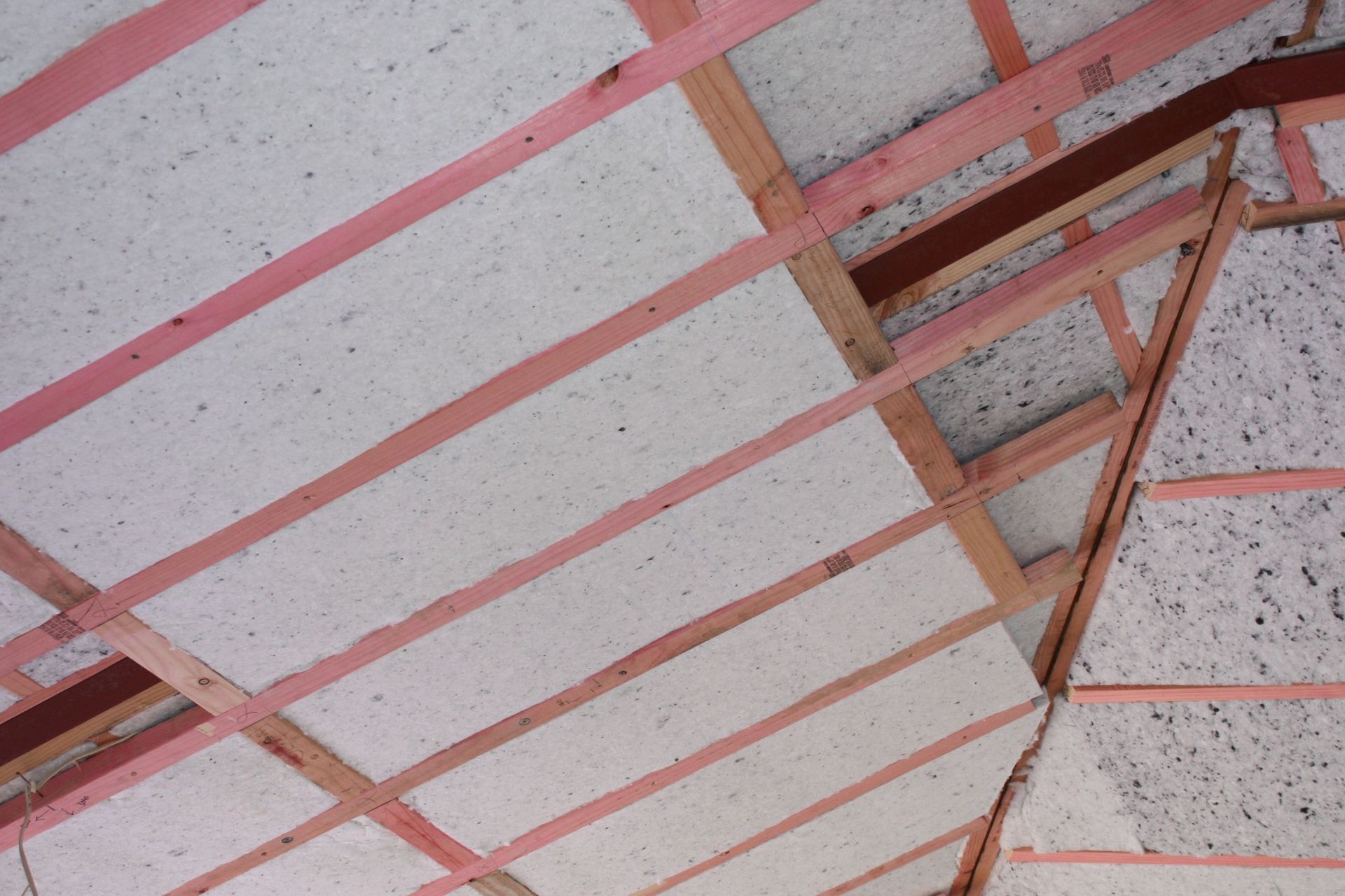 Ceiling Batten Insulation from Mammoth Insulation is made from 100% Polyester and comes with a 50 year performance warranty.