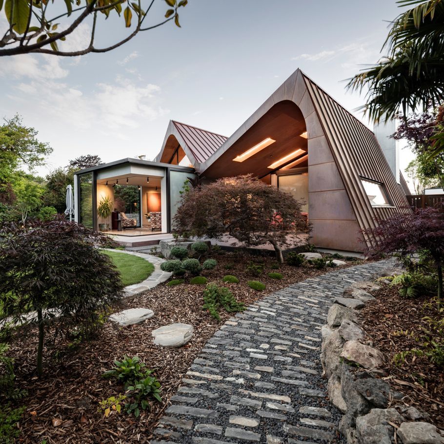 A guide to achieving the perfect garden lighting…