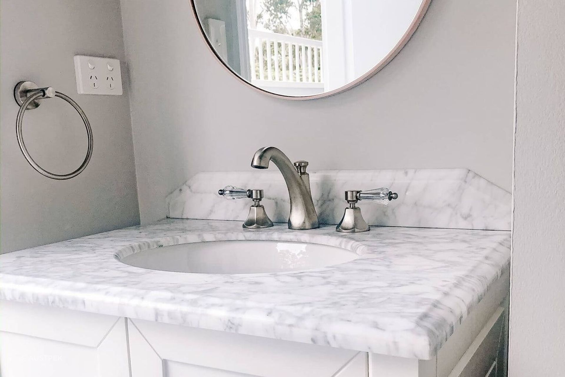 Turner Hastings Coventry | Single Bowl Vanity | 750
By Austpek