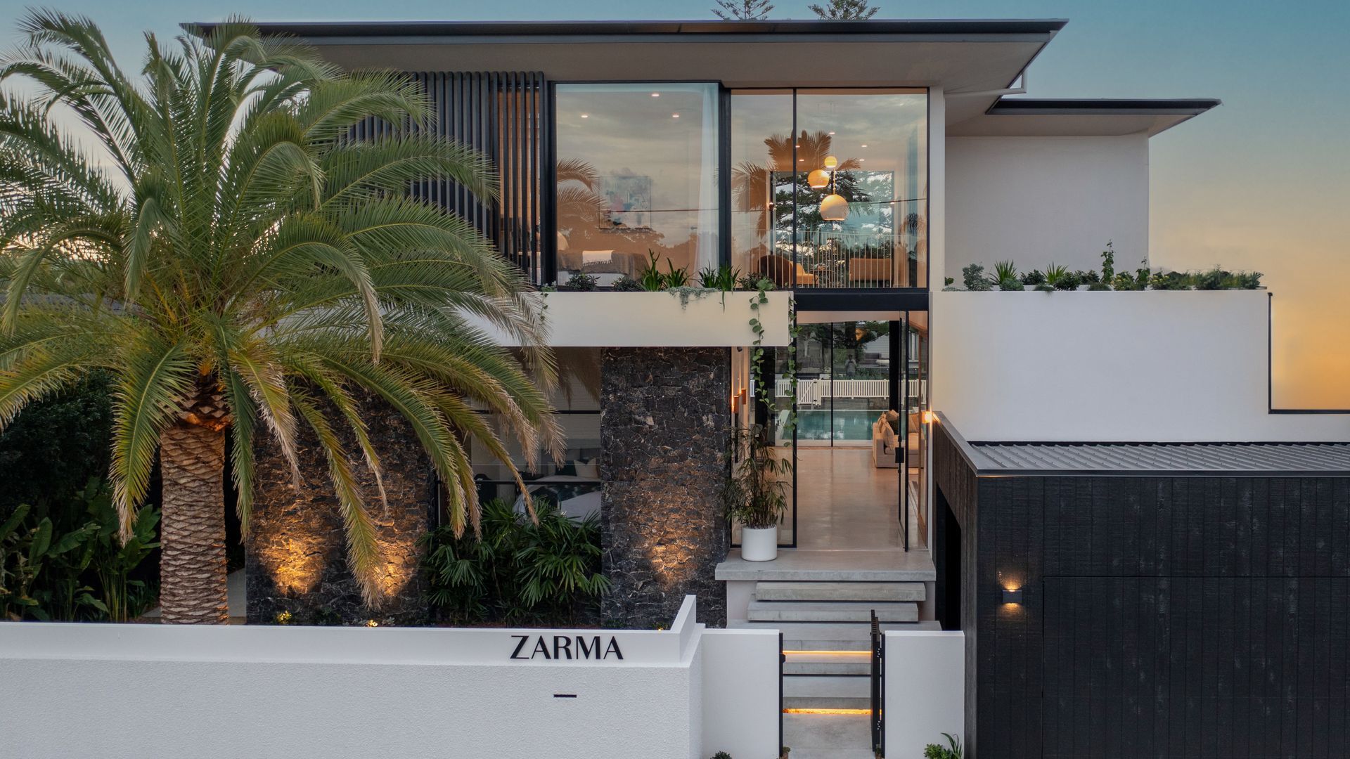Bespoke design at its very best in the Zarma Project— created by the collaboration of Allan Amores and the BARLOW Building team. video