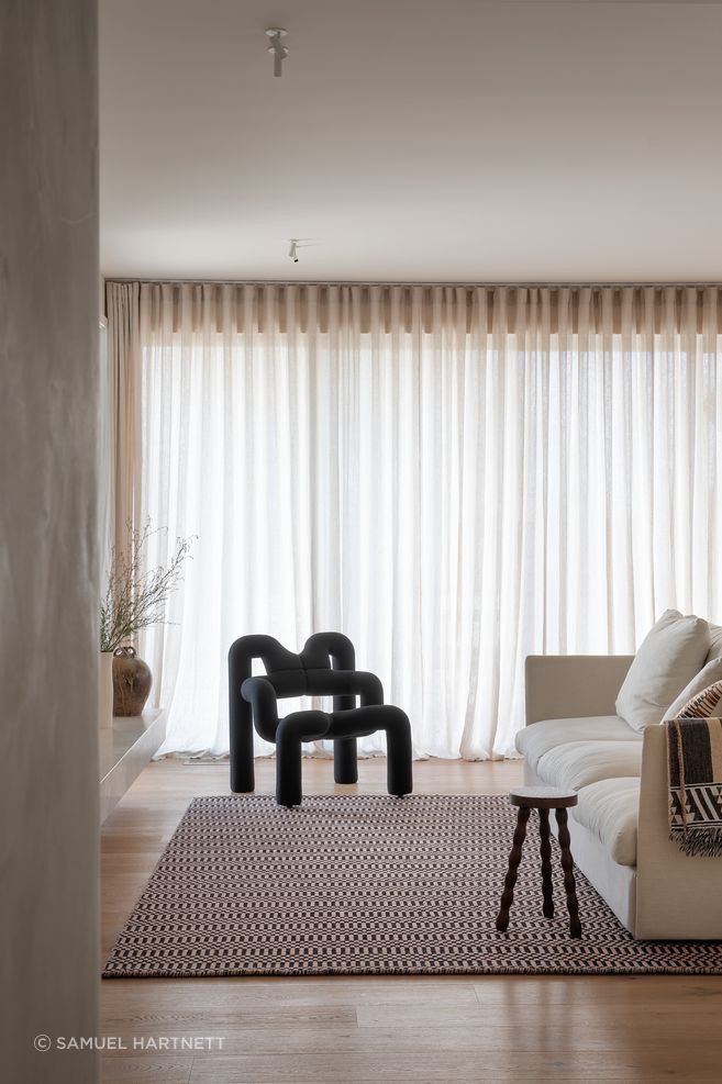 Te Atatu Residence by Material Creative.