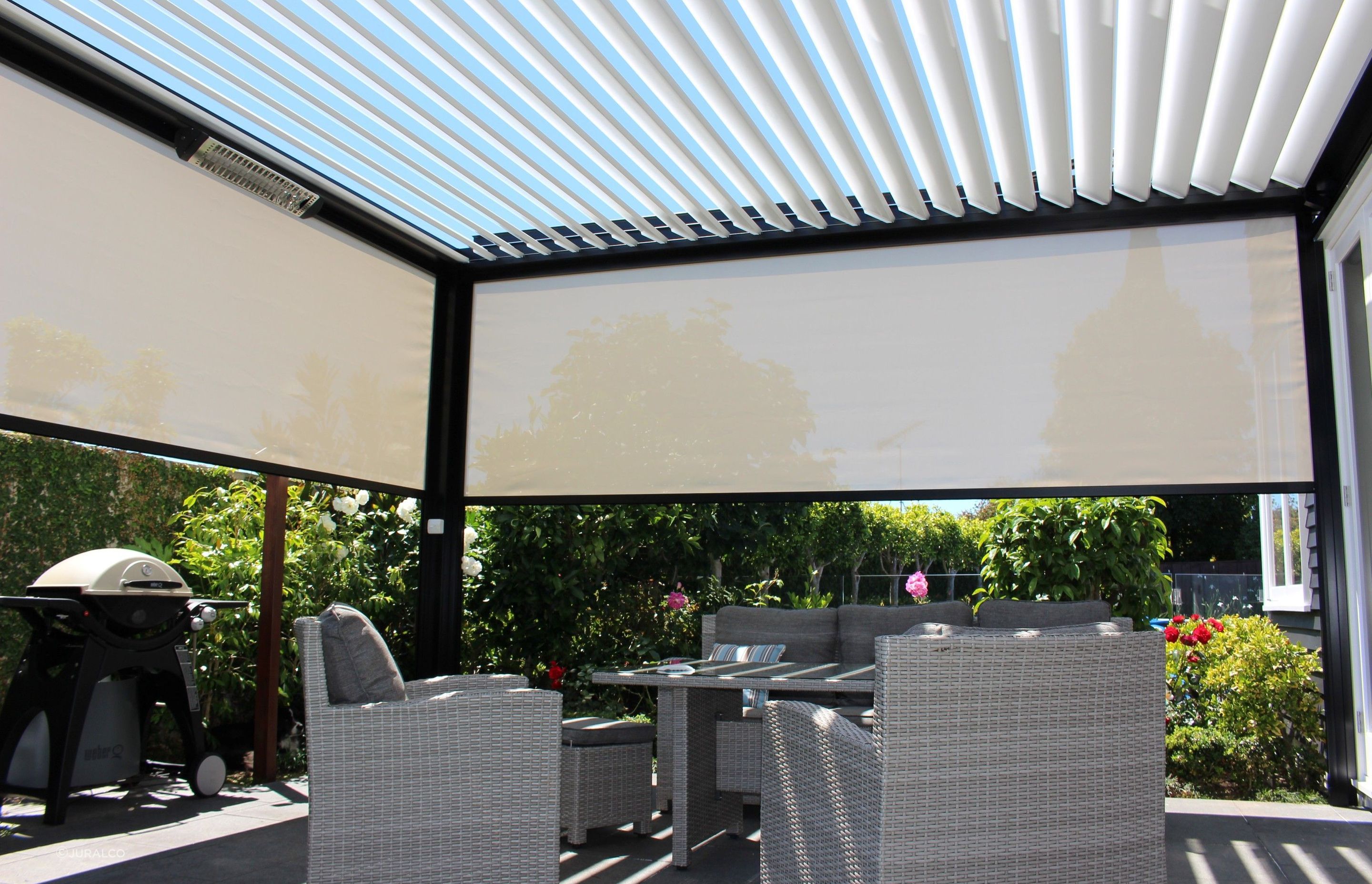 The Drop Down Outdoor Screens from Juralco can be fitted with optional wind sensors to detect potentially damaging winds.