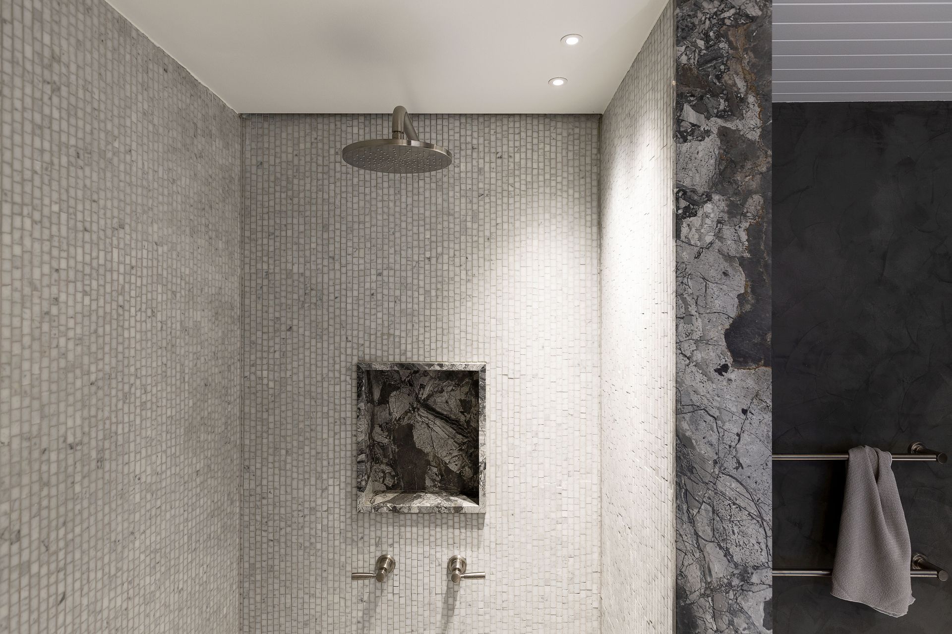 Shadowline Diffuser Pro inside Alexander House by Alexander &CO.