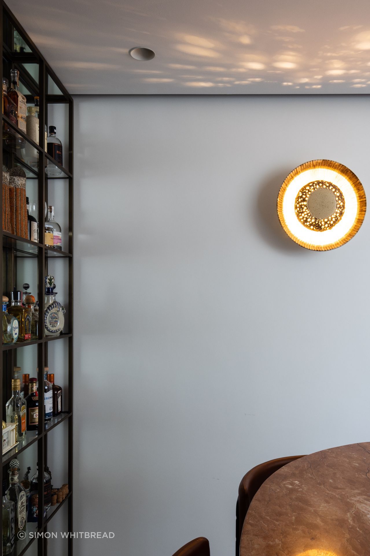 Iririki House by Madeline Blanchfield Architects featuring Expella's Shadowline Diffuser Pro.