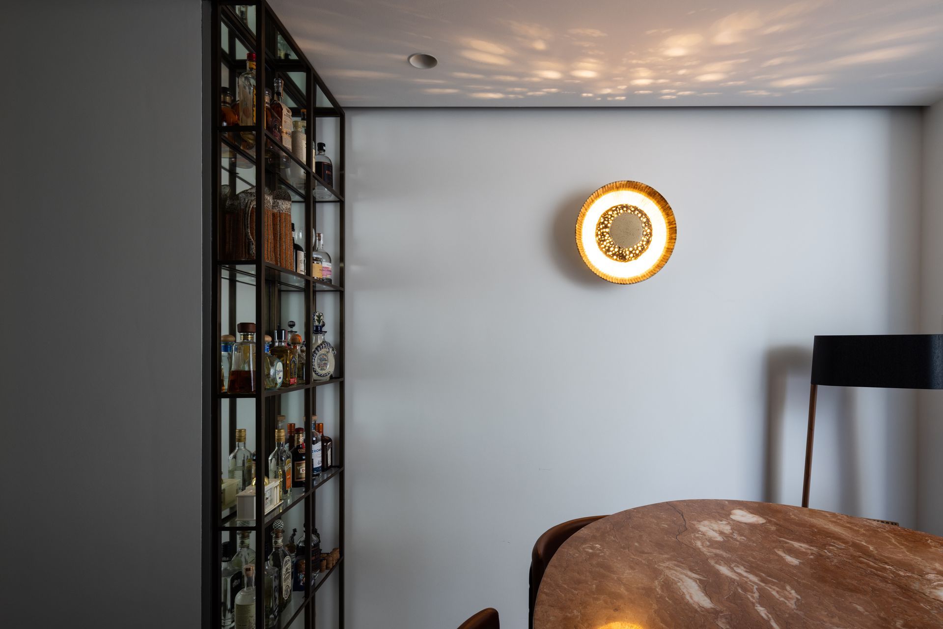 Iririki House by Madeline Blanchfield Architects featuring Expella's Shadowline Diffuser Pro.