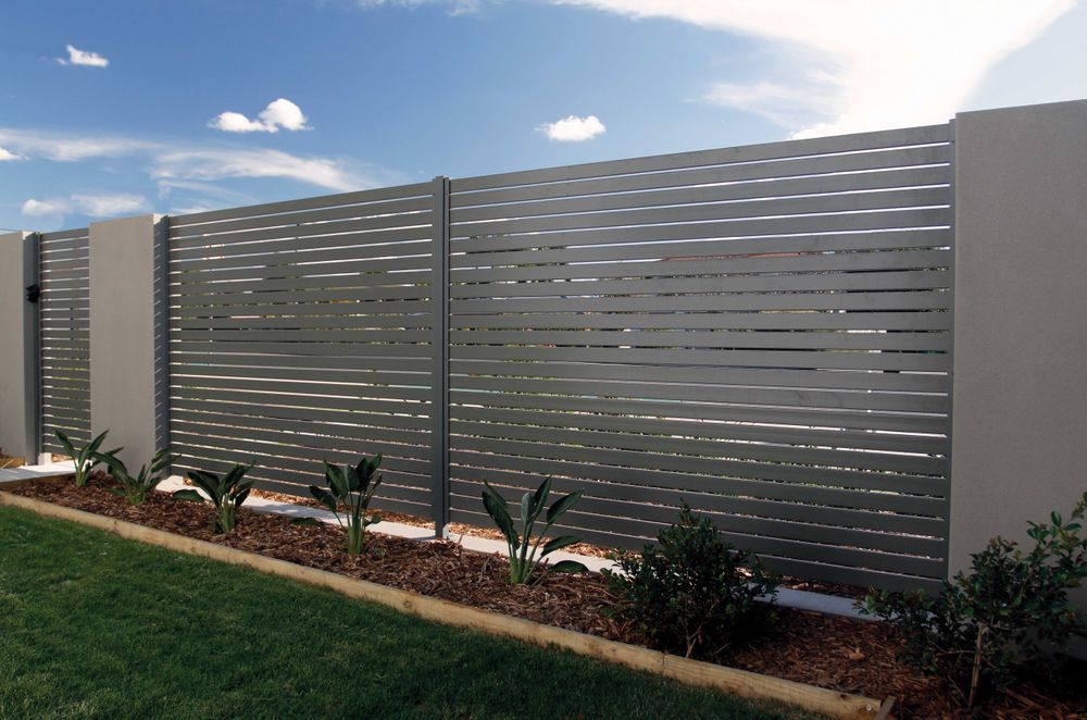 Sleek, contemporary and easy to install — EliteFence Aluminium Fencing from PSP.