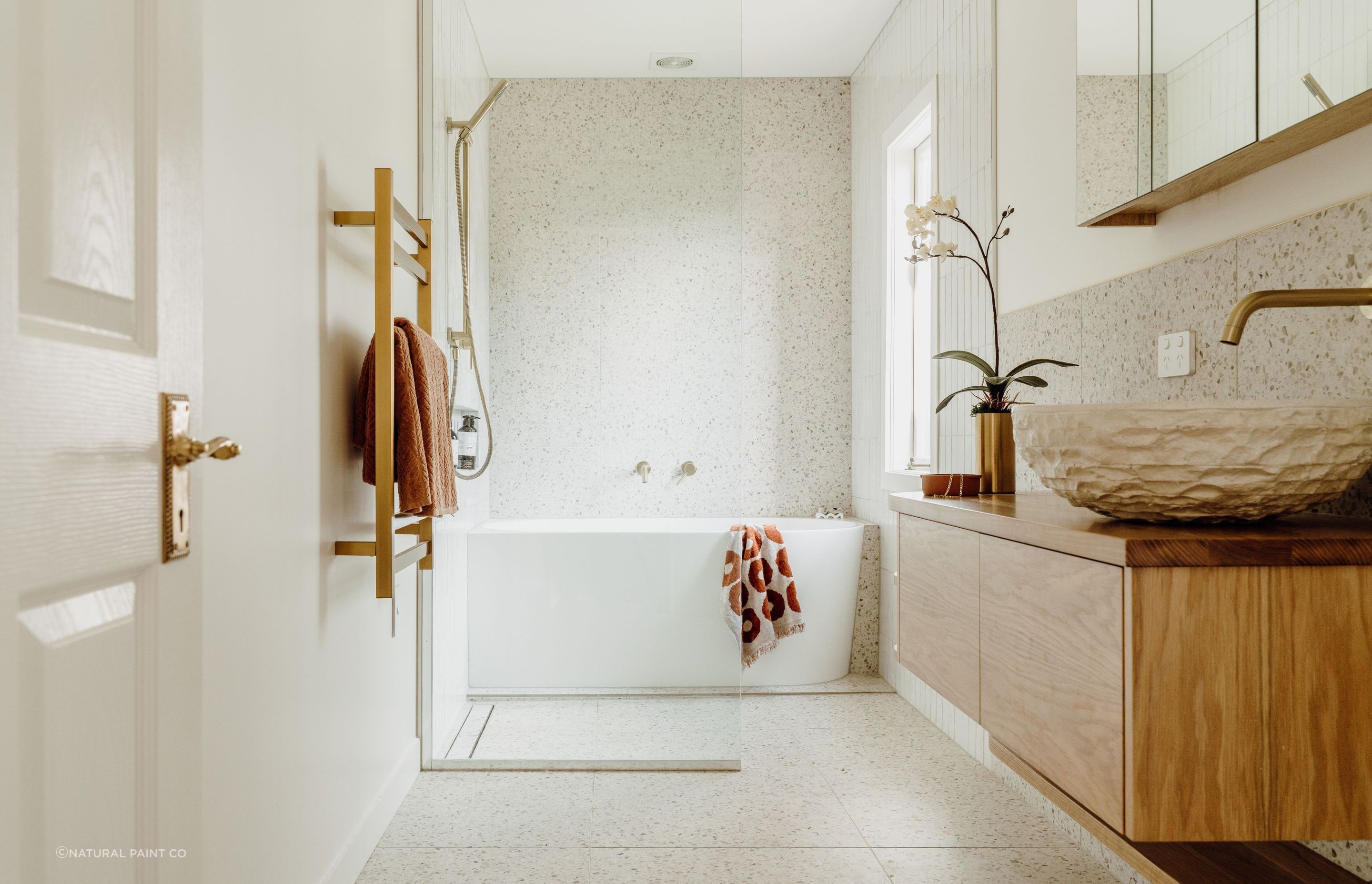 A beautiful bathroom featuring the Natural Paint Co's durable plant-based enamel paint that is fully scrubbable and water-proof.