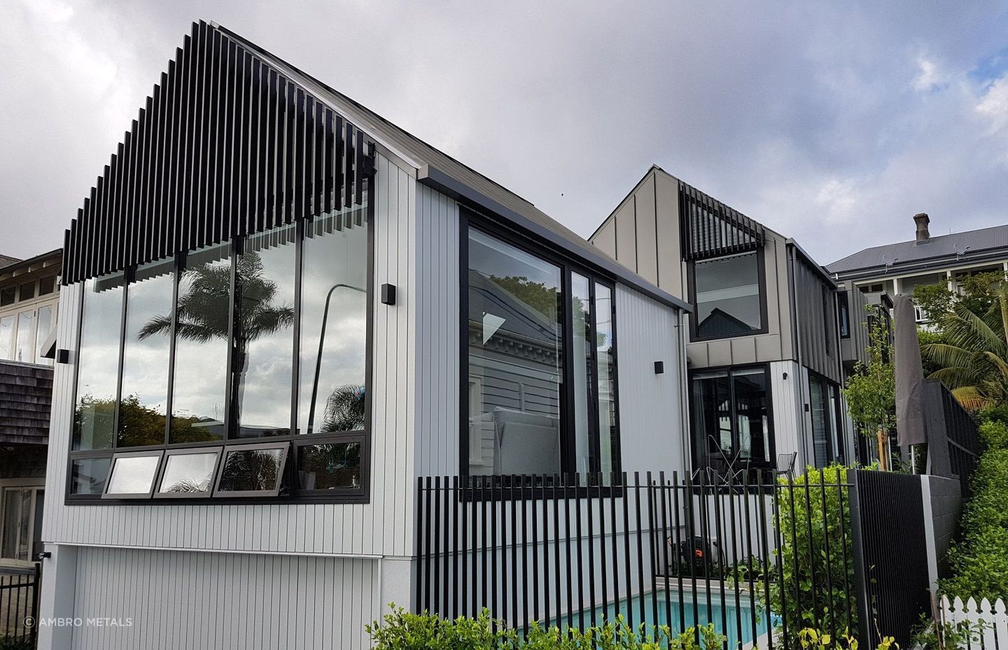 Aluminium roofs are great for designer-inspired homes thanks to their tremendous versatility, seen here with Euramax - Premium Coil Coated Aluminium.