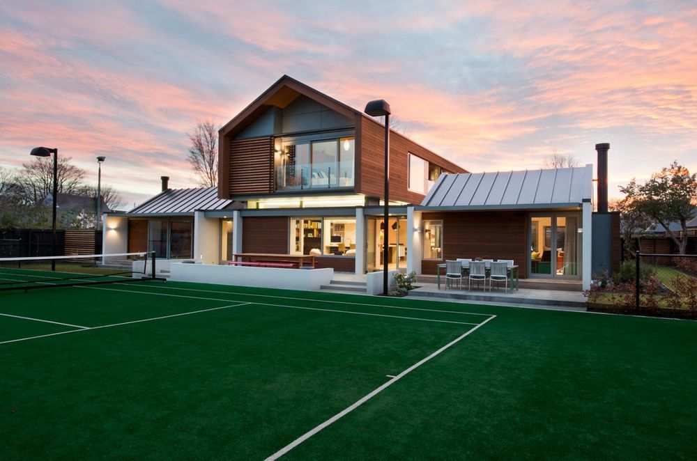 This immaculate 540 sqm home in Fendalton shows the increasing size of luxury homes in New Zealand.