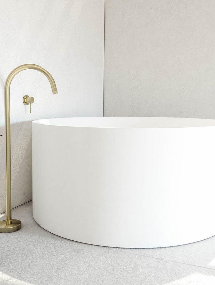 Floor mounted taps are typically paired with freestanding bathtubs for a clean, unobstructed basin edge.