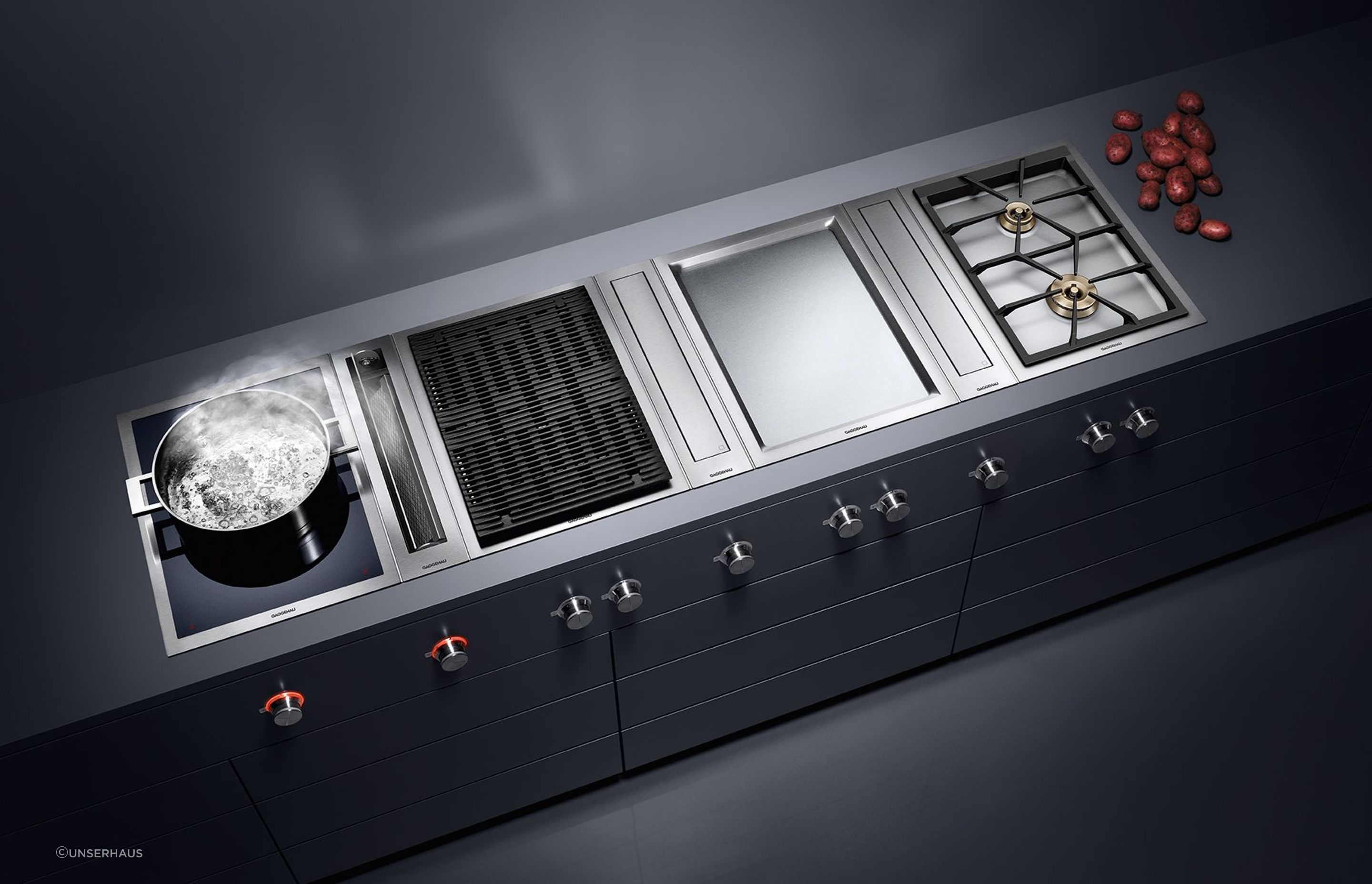 The lavish Vario 400 Series Electric Grill has a lava stone, open cast grill that provides intense heat for perfectly grilled food.