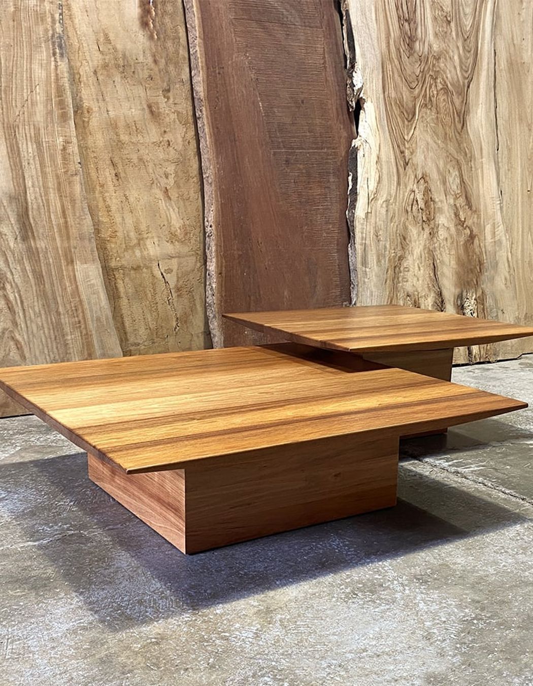 Overlapping surfaces create a striking appearance. Featured product: Kenzo Coffee Table.