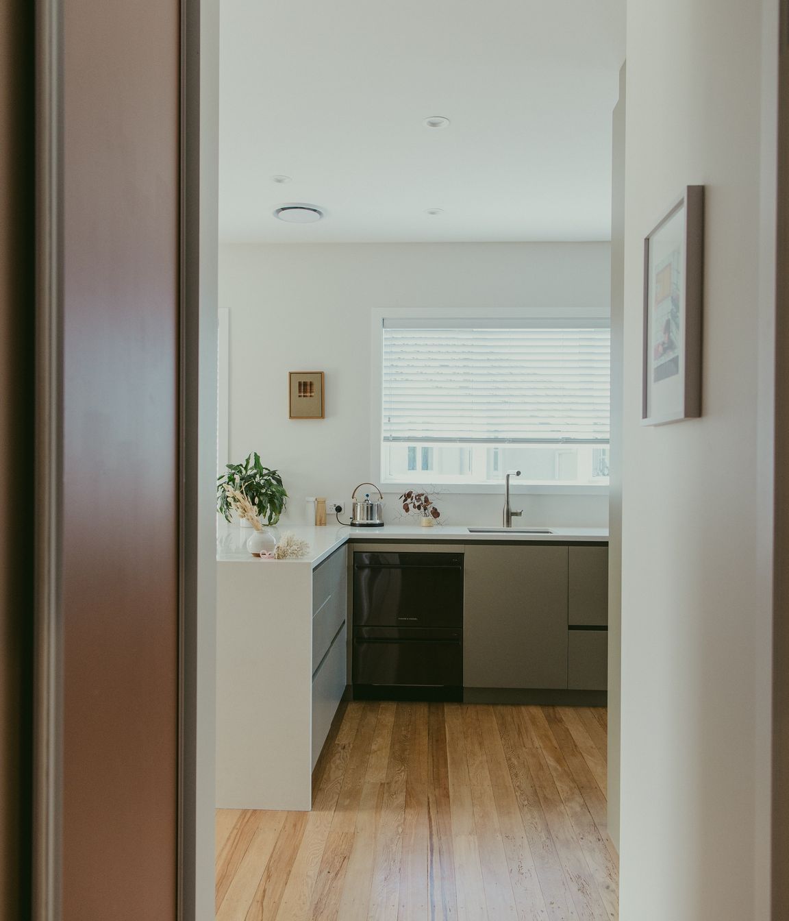 The Fortified Construction team were faced with the challenge of modernising the property yet preserving the unique character of the building – successfully achieved without compromising the charm and character of the original house by utilising modern techniques and high-quality materials.