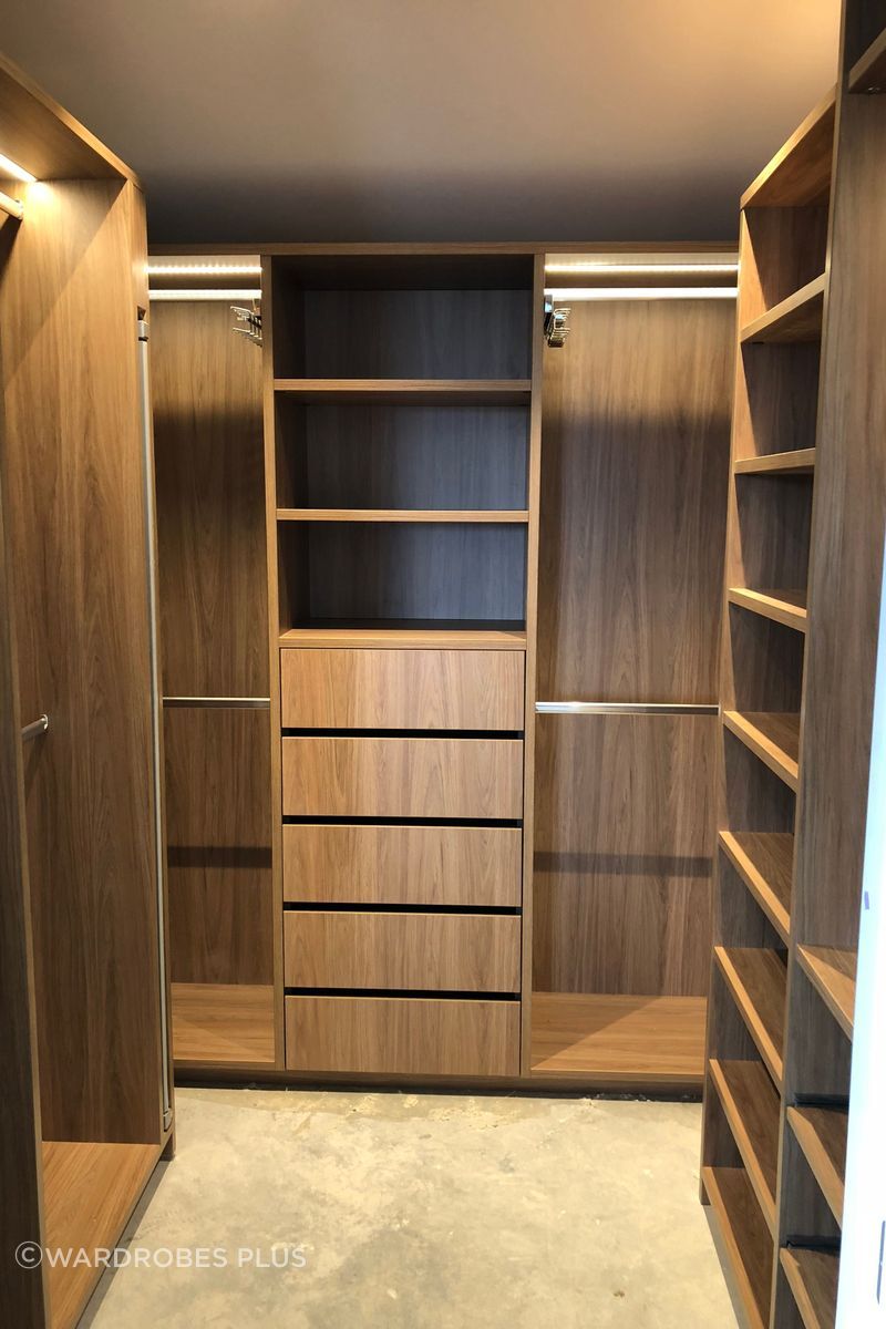 Wardrobes Plus works with you to understand exactly what your needs are so that the solution is completely customised to you.