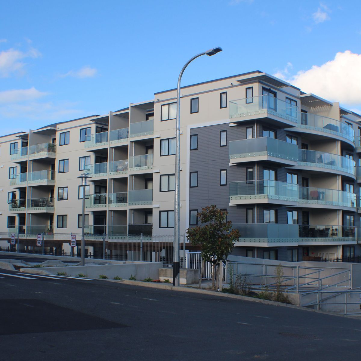 Understanding the benefits of low-carbon concrete for your project