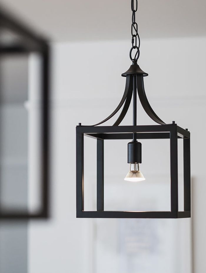 Langham | Hampton Style Lantern Pendant Light - Black (Longer Chain)
By Ivory & Deene