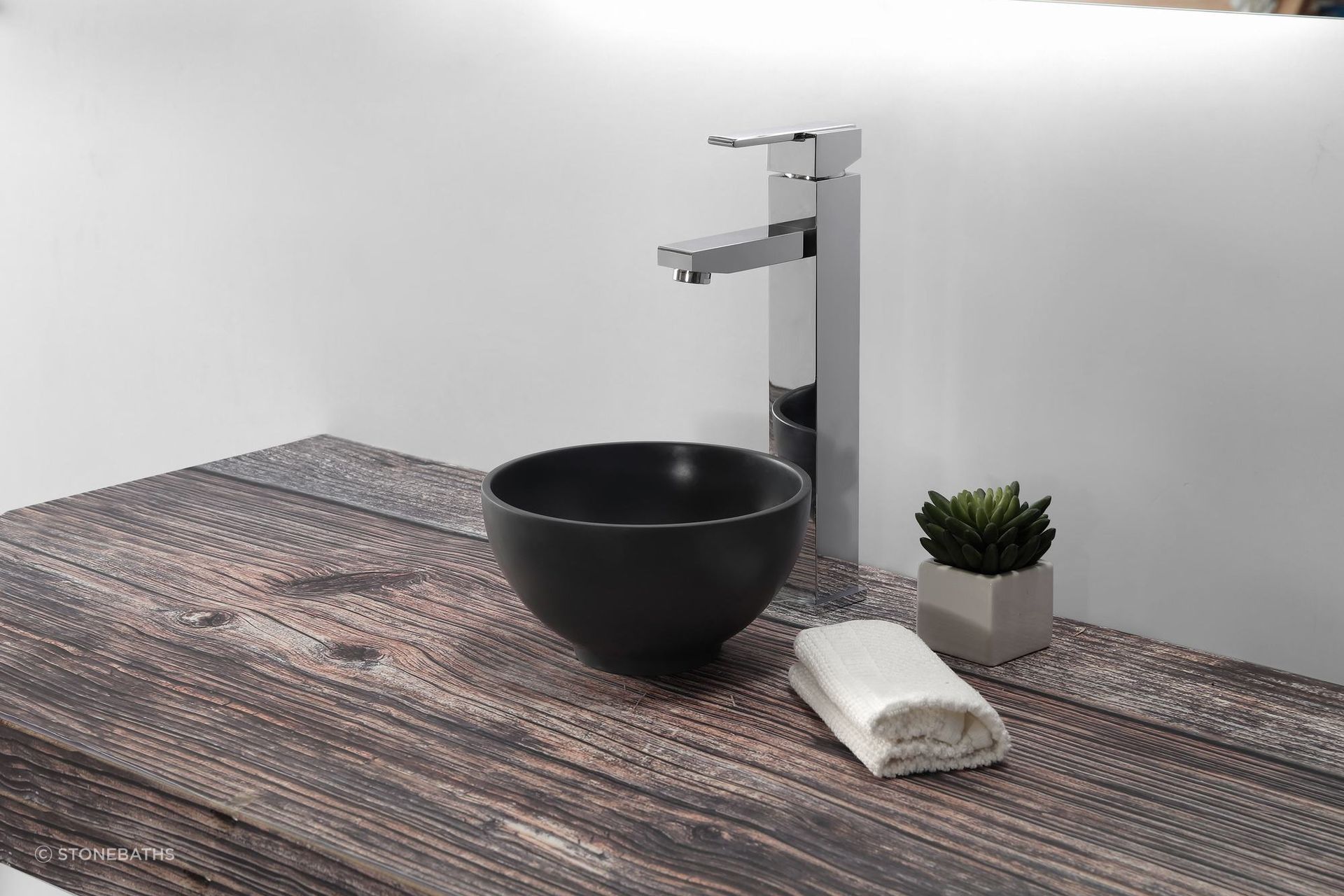 B1515-5 Round Basin
By Stonebaths