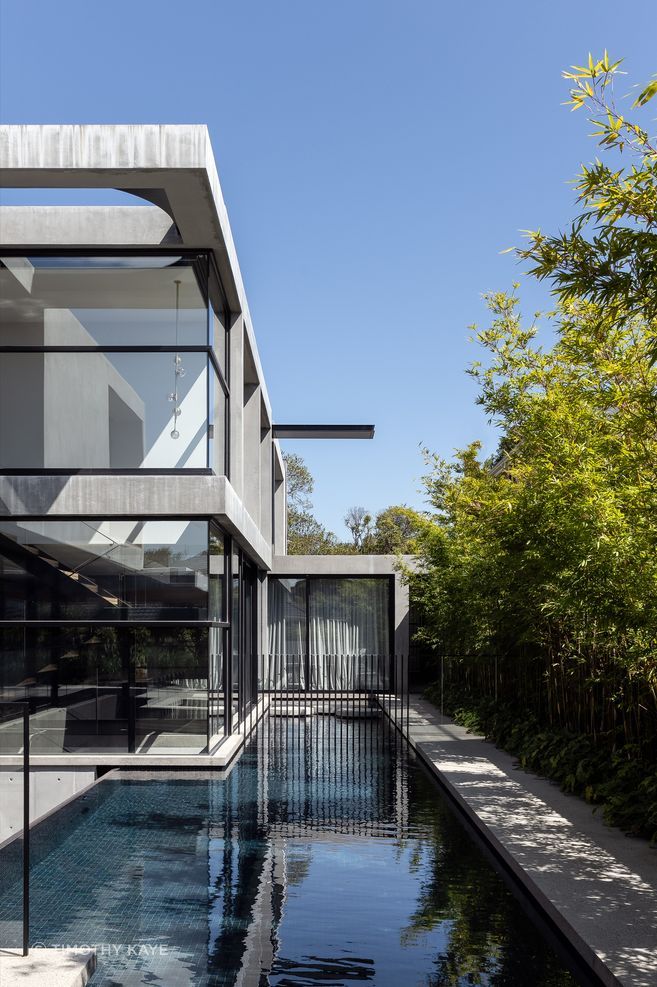 At Sussex Residence, the pool wraps the home as both outlook and threshold, bringing light, movement and indoor-outdoor connection into a house designed for a busy family life.

Architecture: mckimm