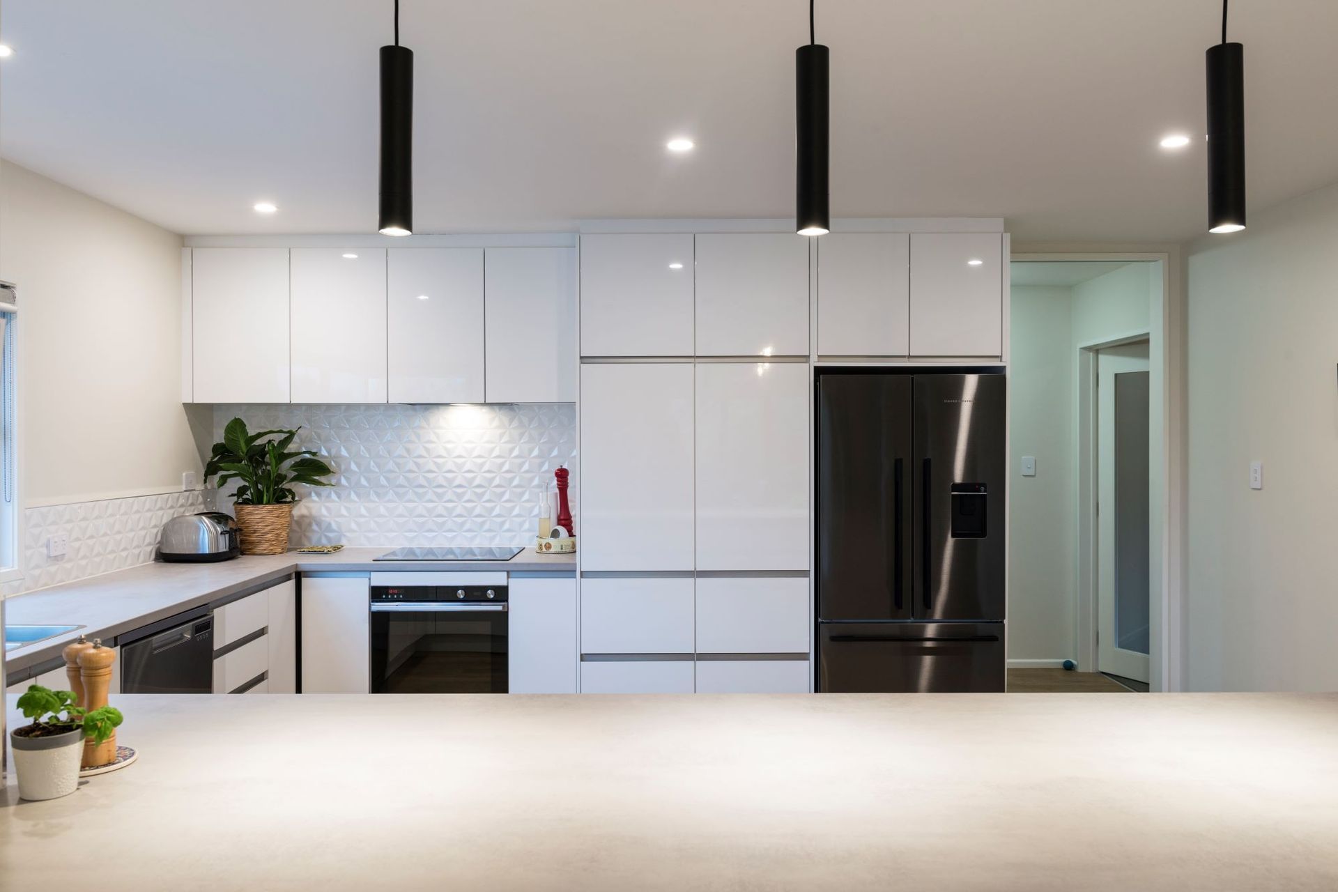 Adding texture and depth with 3D tiles in this stylish kitchen in Christchurch — Photography: Kate Claridge Photography