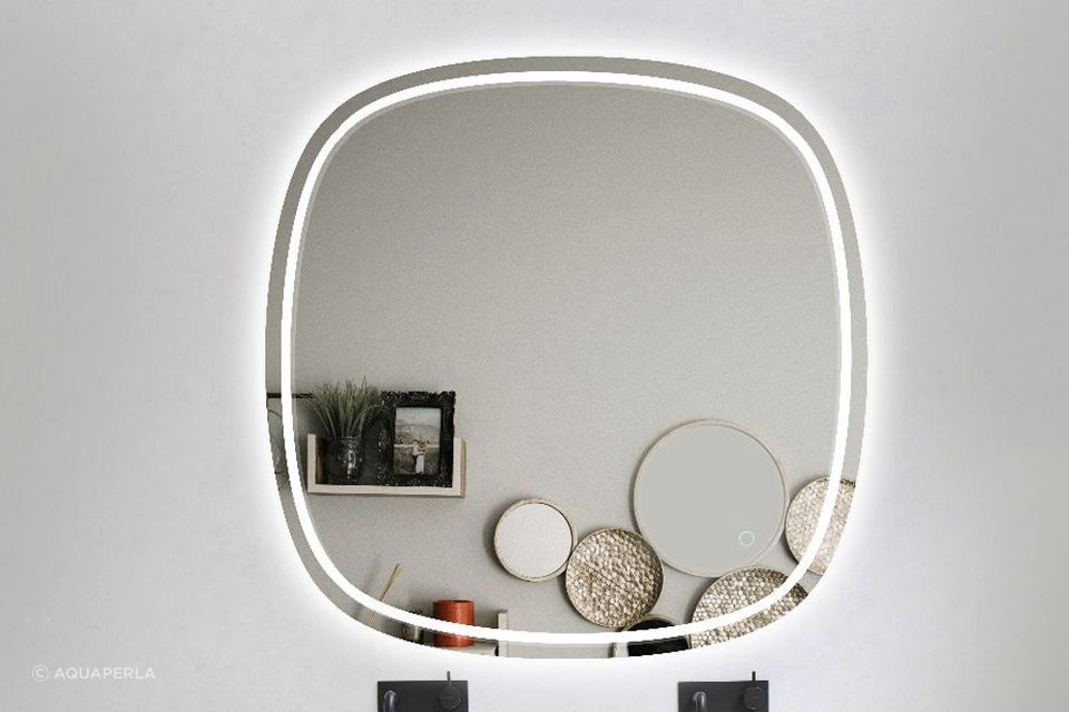 Rounded Edge LED Mirror LM-LEXSI-60
By Aquaperla