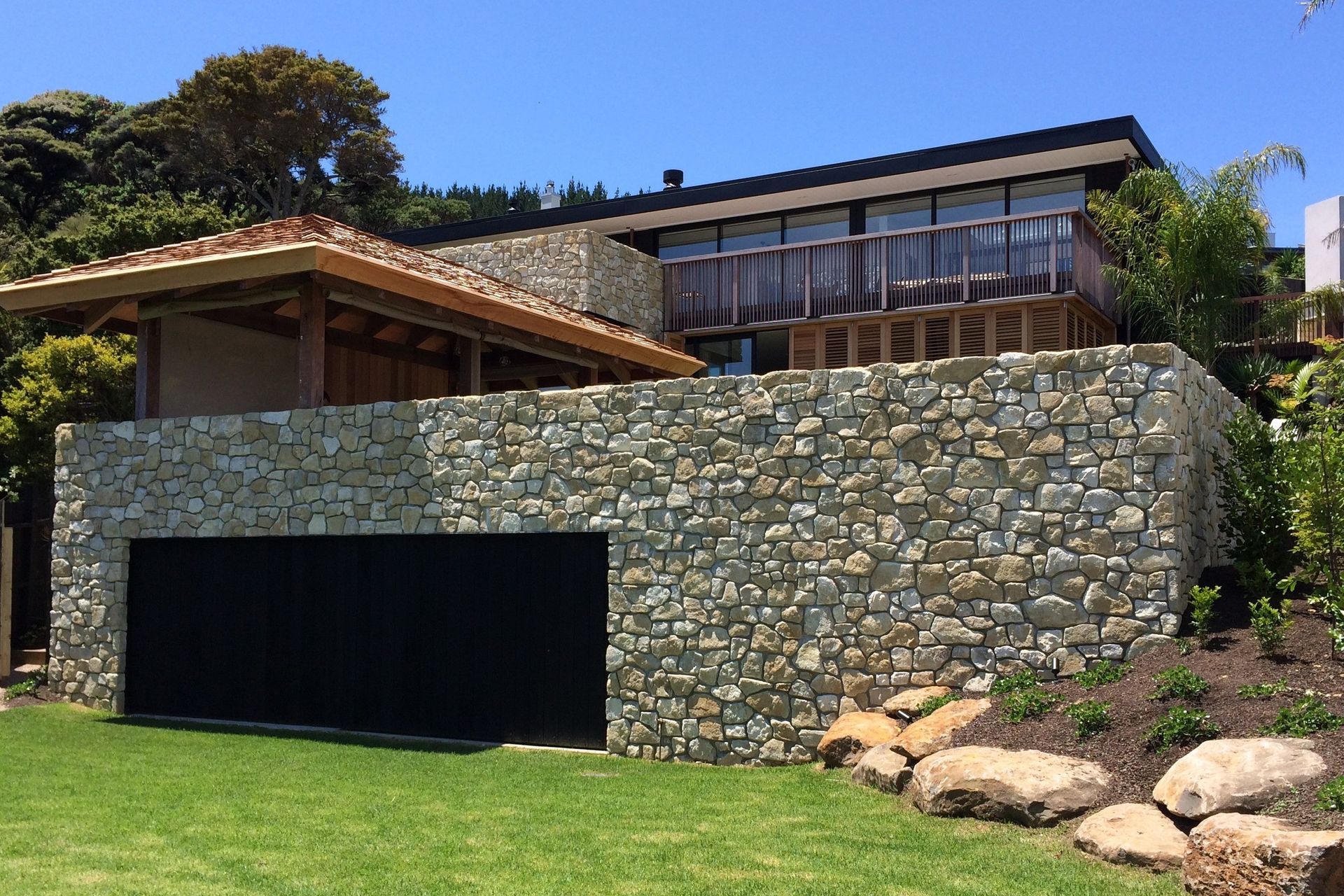 A stunning retreat in Lang's Beach featuring limestone cladding from Island Stone.