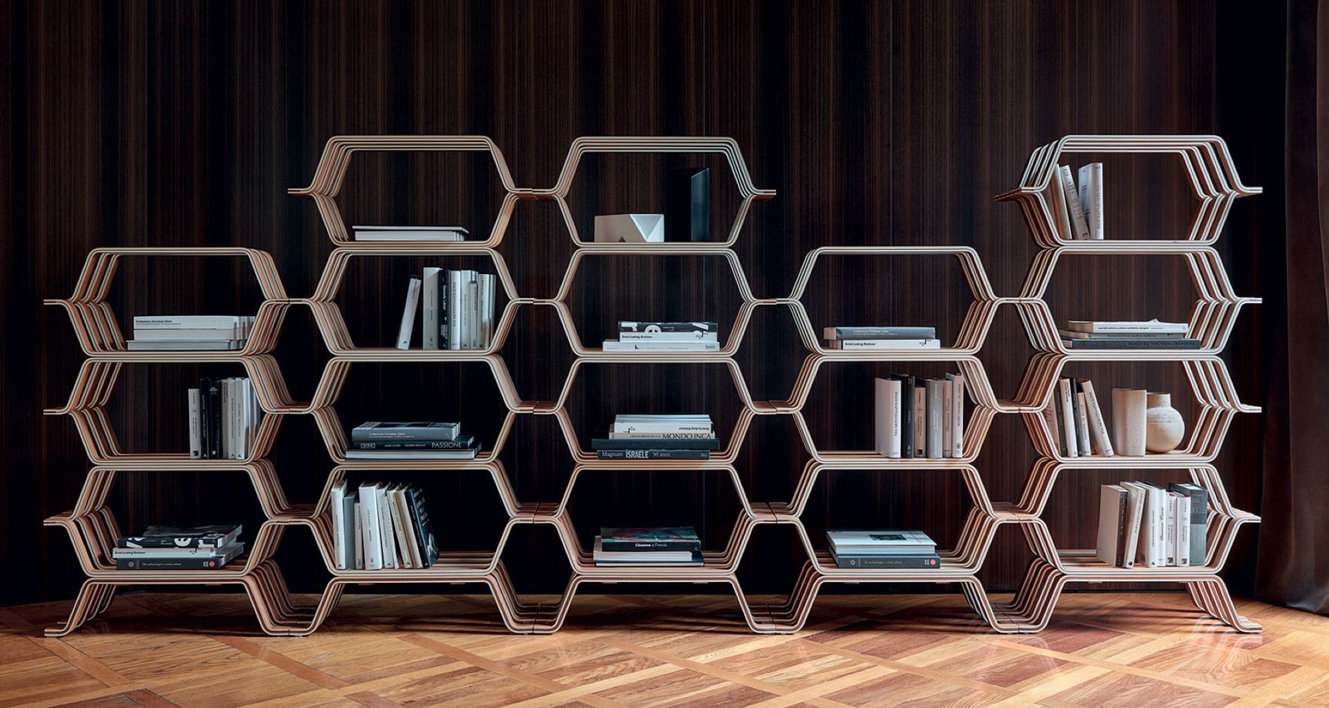 MHC.2 Bookcase by Molteni&amp;C.