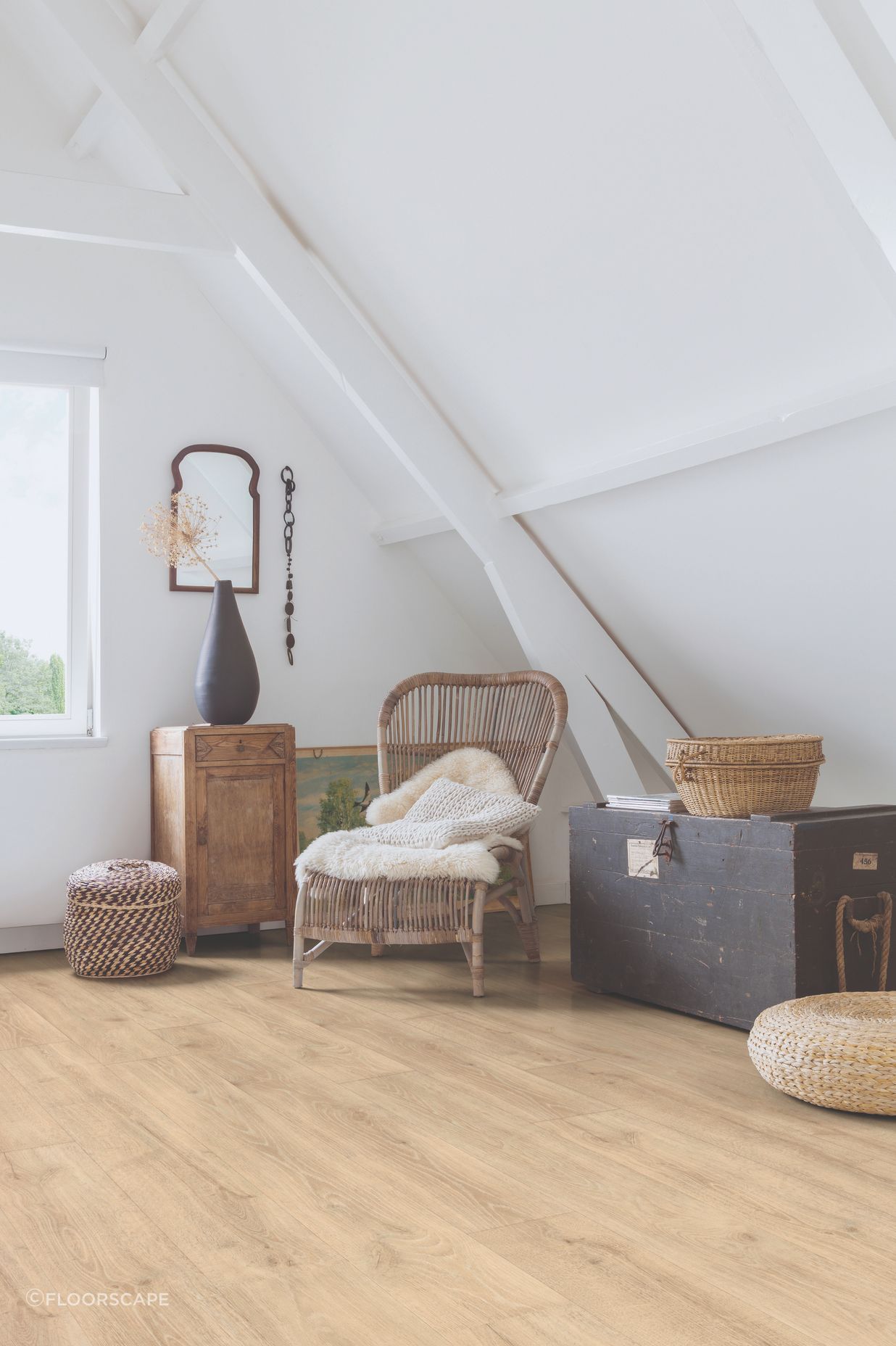 Available in a variety of styles and patterns, laminate looks like authentic timber.