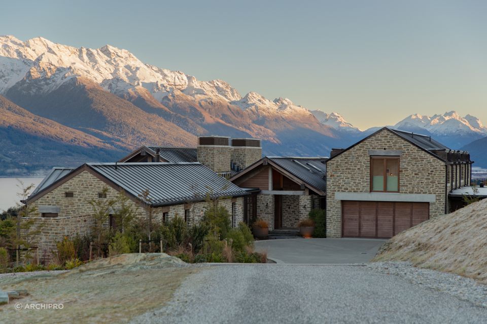 Manukard Gard an alpine residence at the edge of two national parks by Mason & Wales Architects