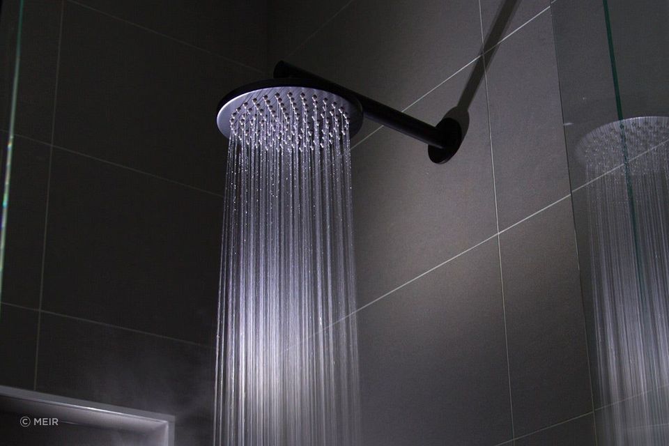 Round Wall Shower Arm 400mm - Matte Black
By Meir