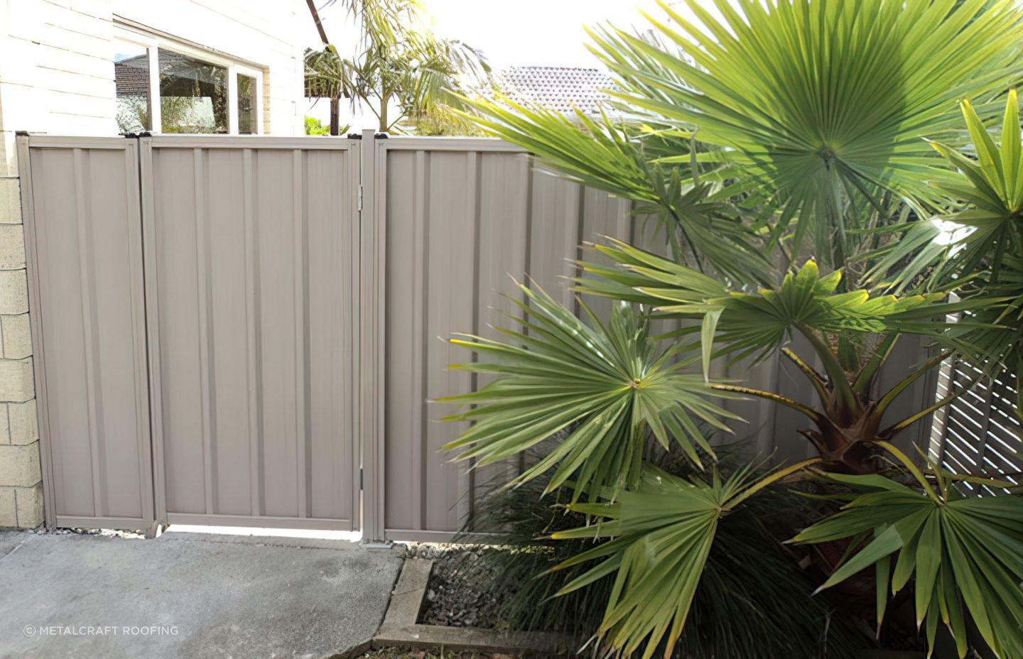These metal gates and fences by Metalcraft Roofing are made from high-quality New Zealand steel.