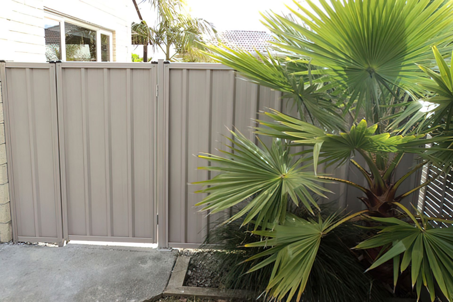 These metal gates and fences by Metalcraft Roofing are made from high-quality New Zealand steel.
