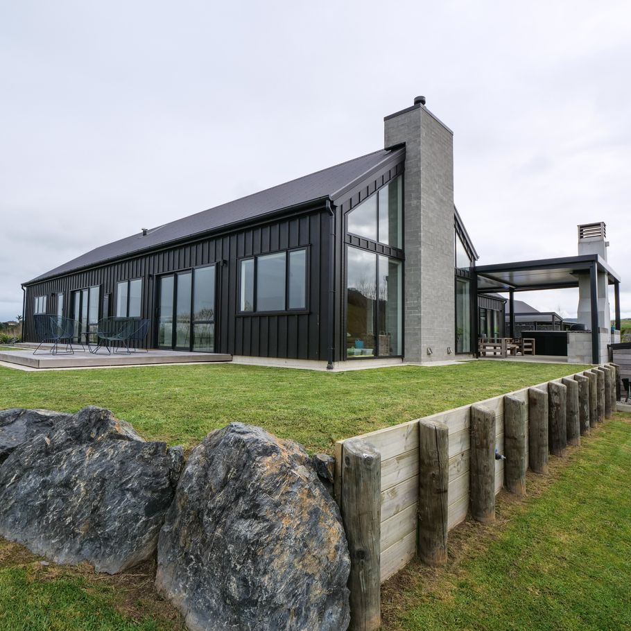The benefits of pre-painted plywood timber cladding