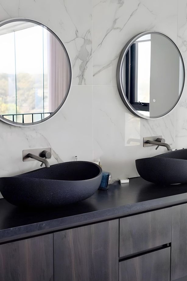 Pietra Bianca Onda | Above Counter Stone Basin | 600
By Austpek