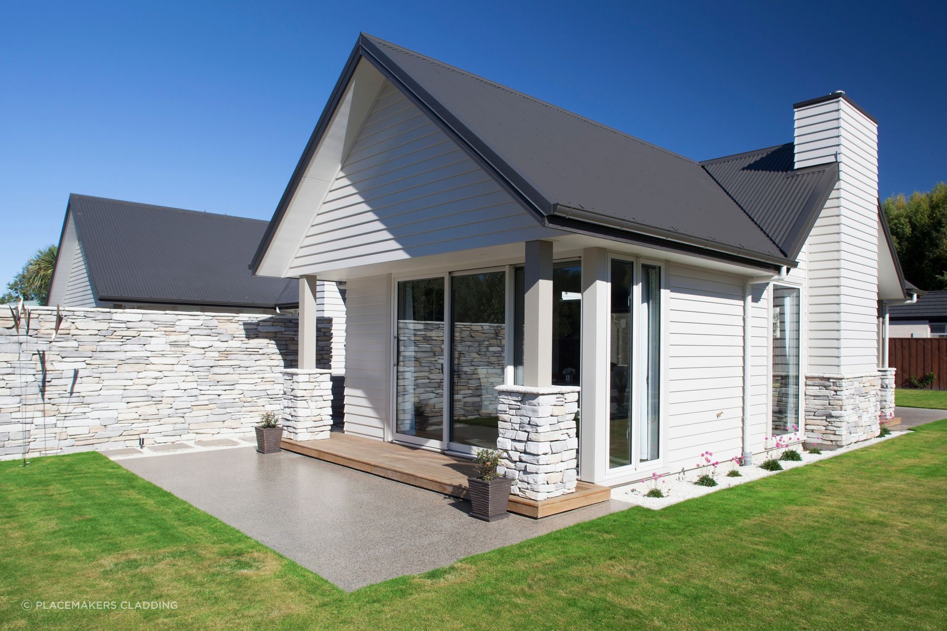 Palliside uPVC Weatherboards By Dynex from PlaceMakers Cladding.