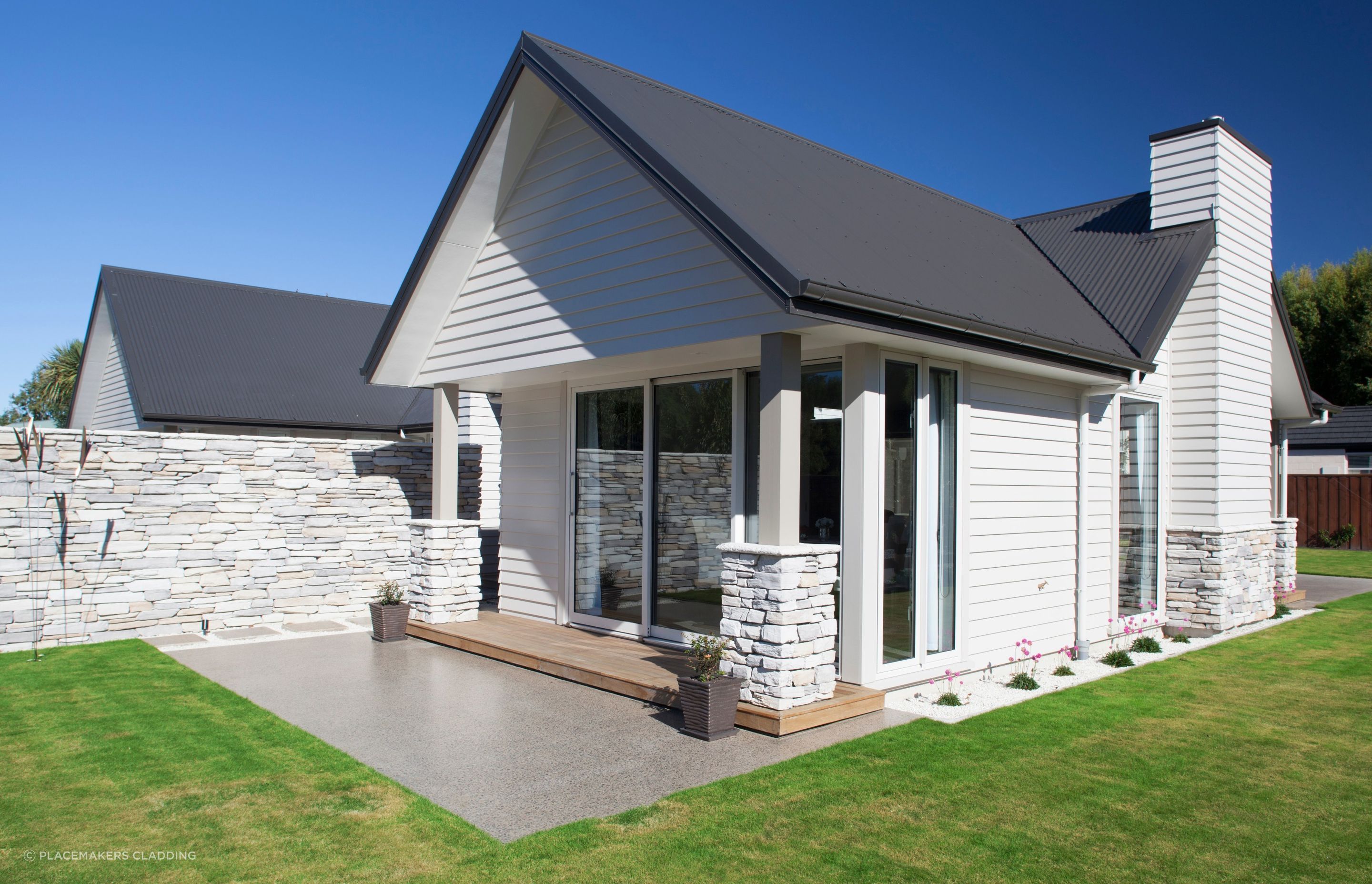 Palliside uPVC Weatherboards By Dynex from PlaceMakers Cladding.
